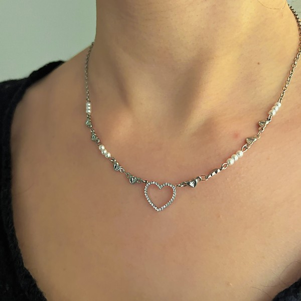 Ara necklace silver
