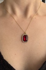 Araz necklace red