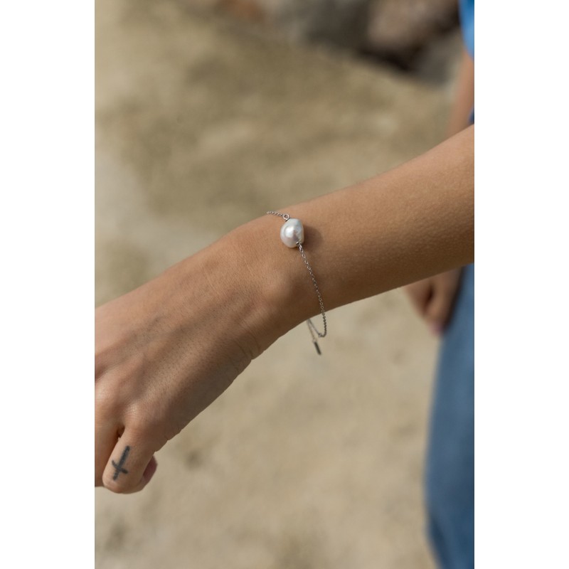 Zyra Bracelet Zyra Bracelet